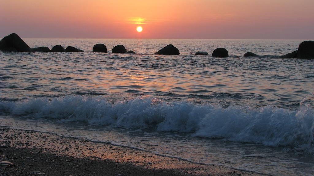 In Riva Al Mare Capo dʼOrlando